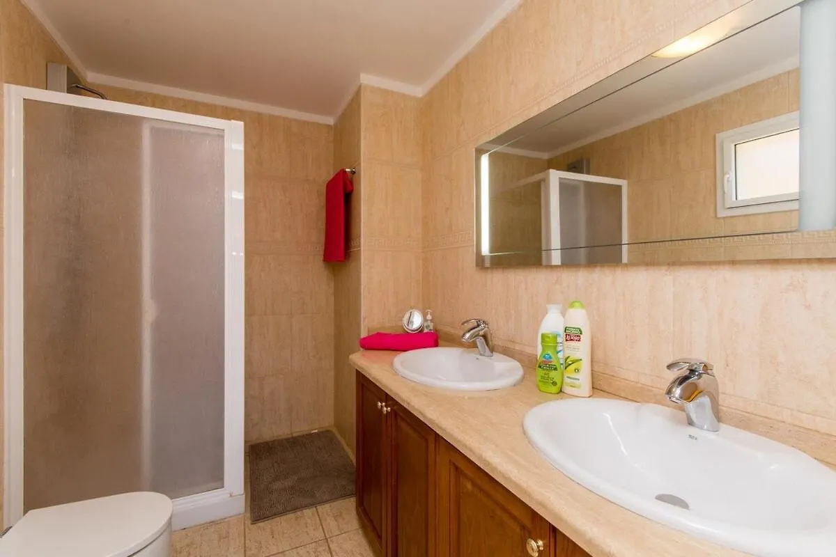 Villa Verde Private Heated Pool Sea Views 圣地亚哥港 西班牙